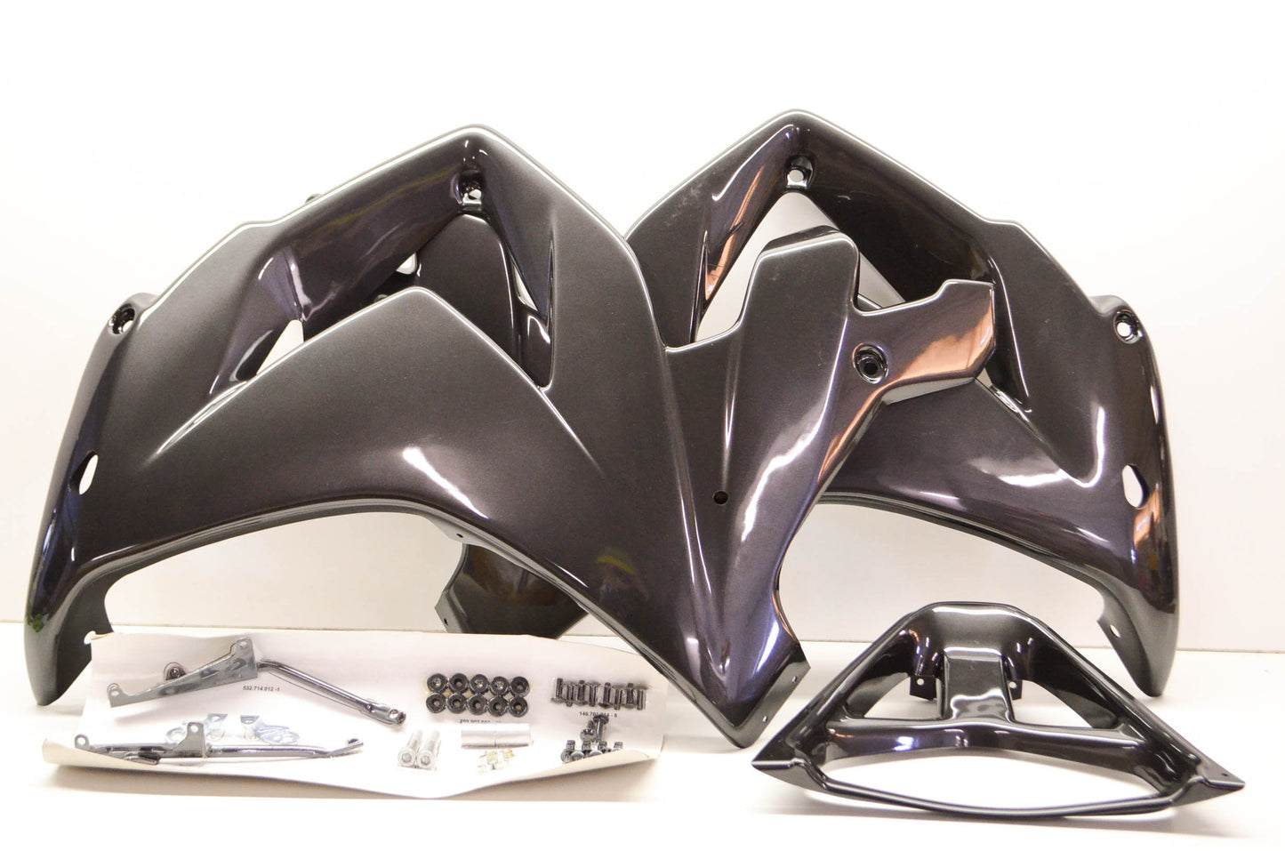 New OEM Yamaha Lower Fairing Kit NOS