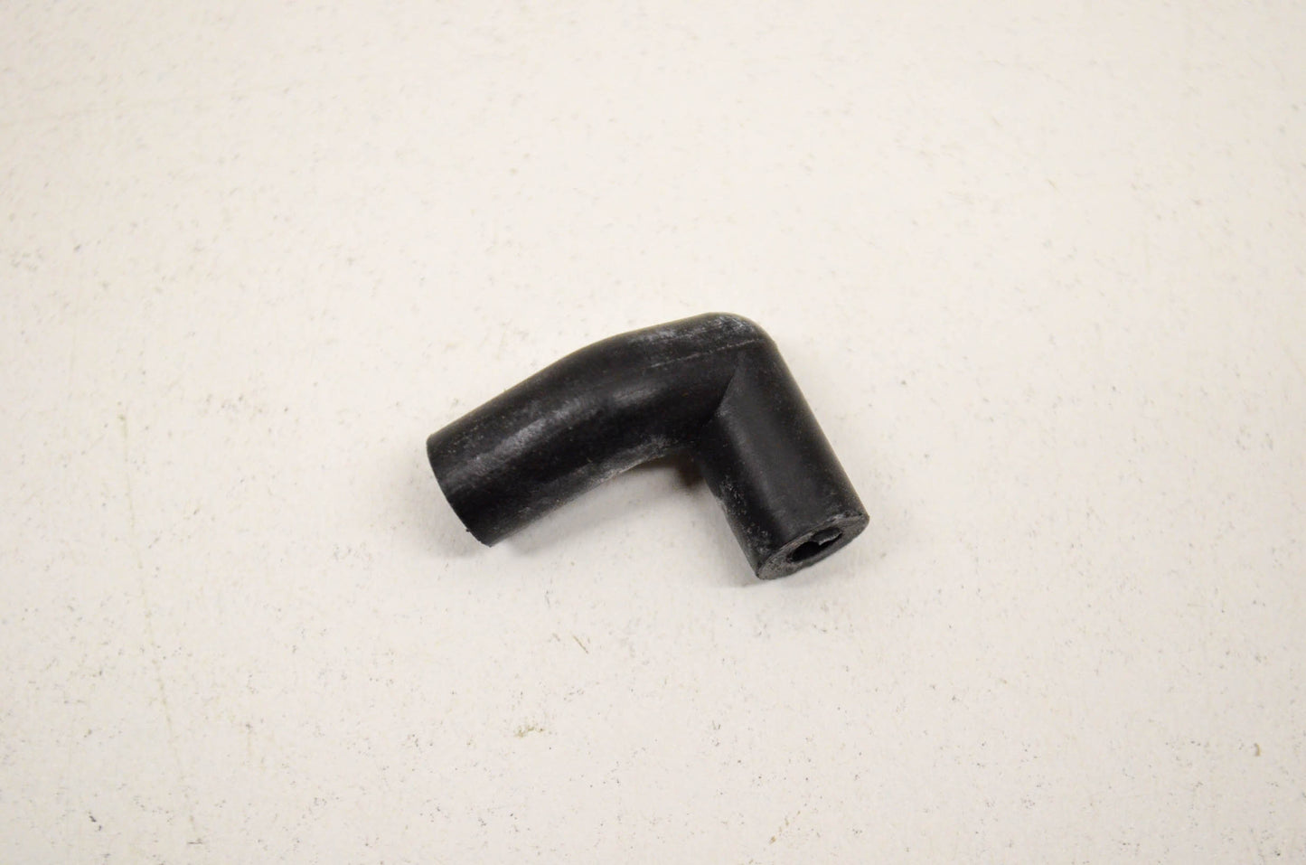 OEM Kawasaki 16136-011 Overflow Grommet NOS