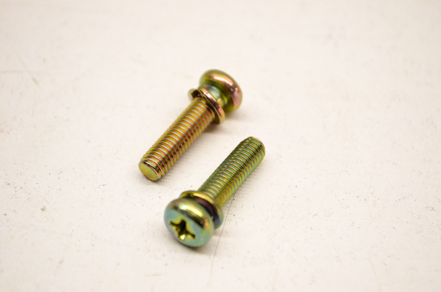 OEM Polaris 3086788 Screw & Washer Qty 2 NOS