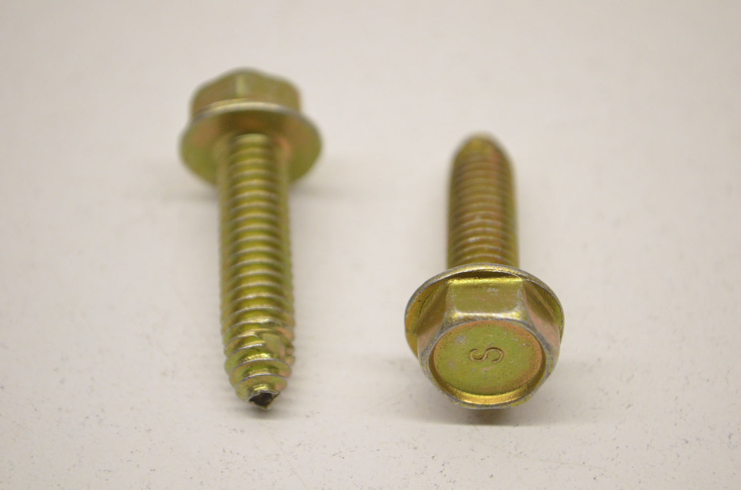OEM Polaris 7517208 Screw Qty 2 NOS