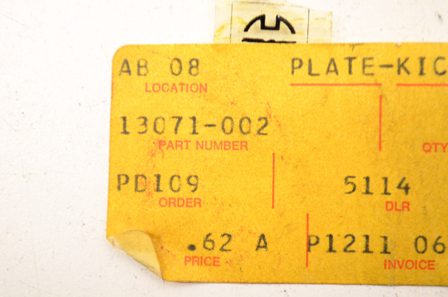 OEM Kawasaki 13071-002 Kick Gear Holder Plate NOS