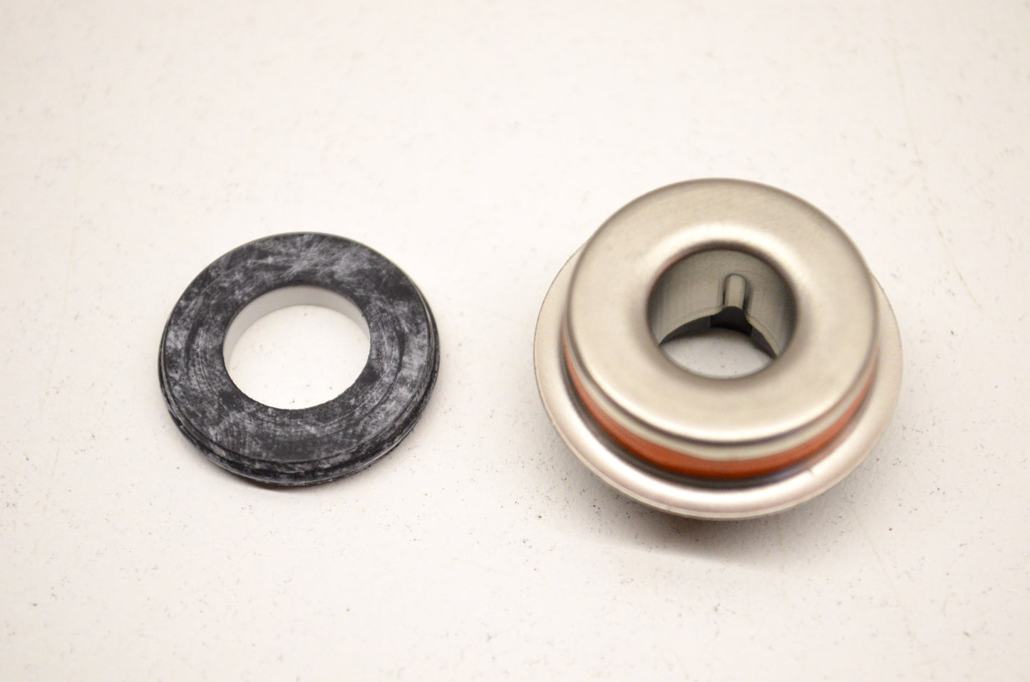 OEM Kawasaki 49063-2056 Mechanical Seal NOS
