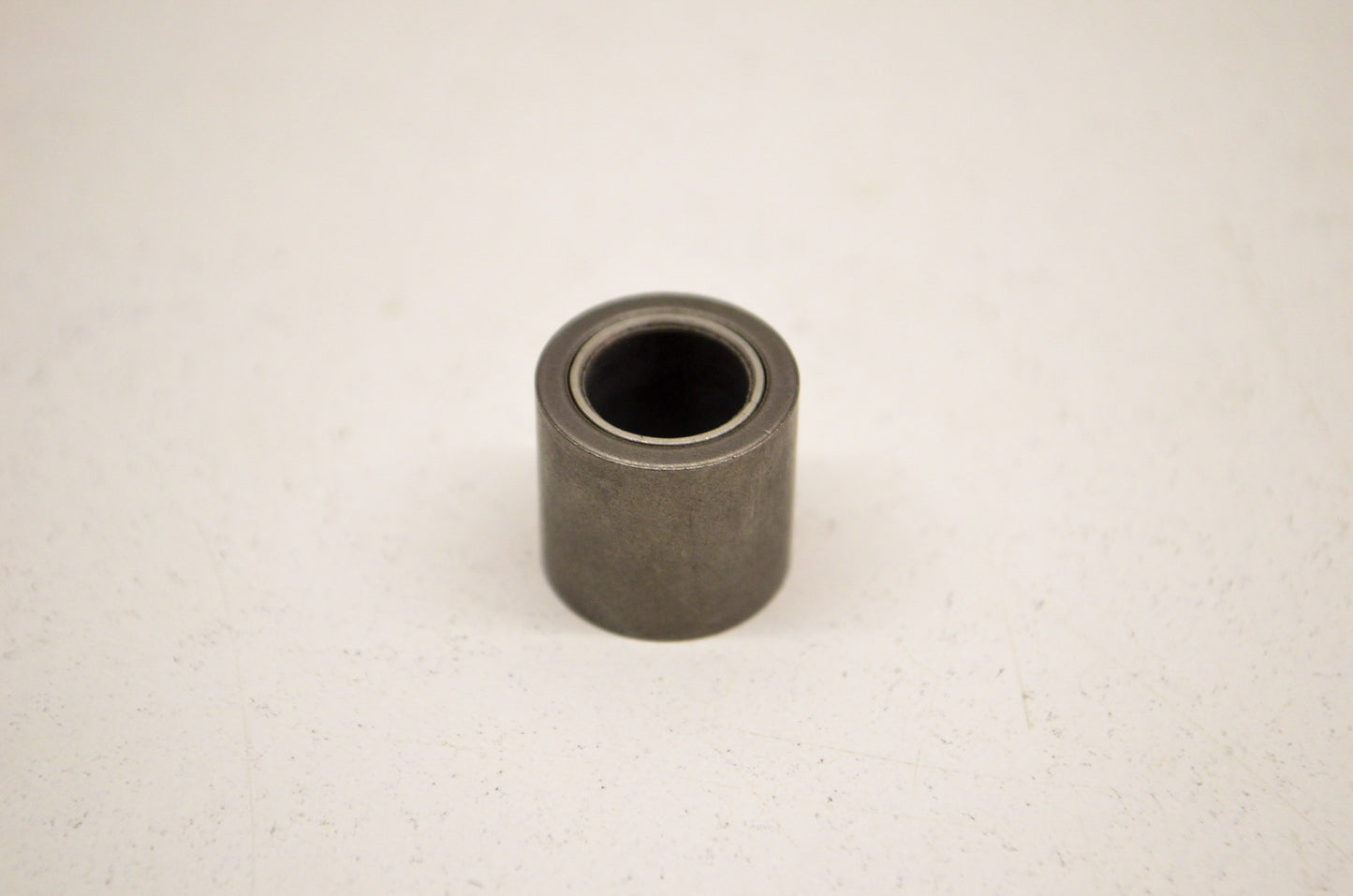 OEM Kawasaki 92122-1152 Roller NOS