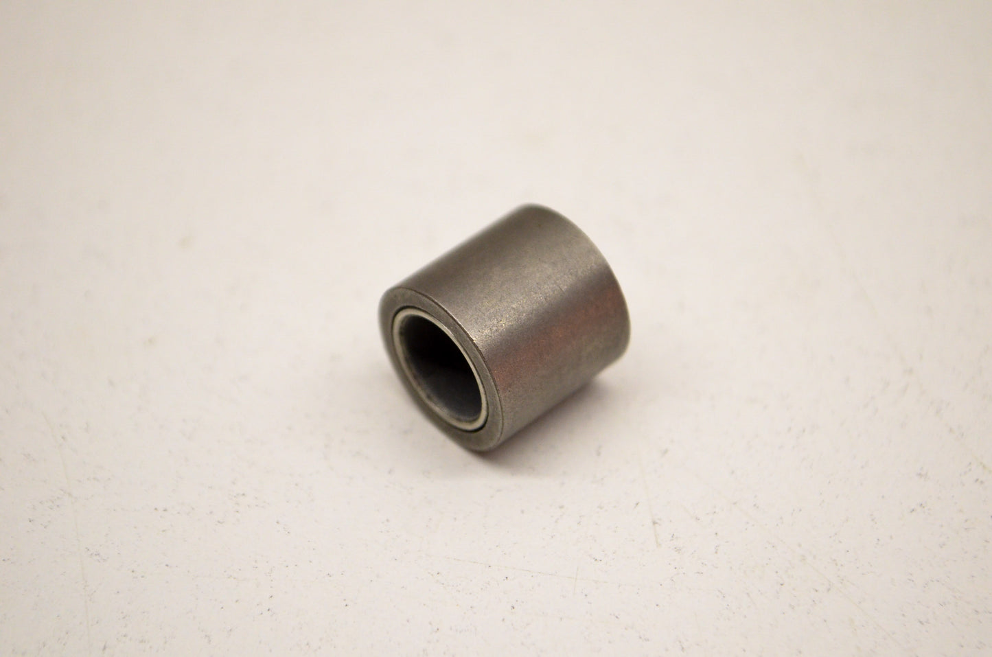 OEM Kawasaki 92122-1152 Roller NOS
