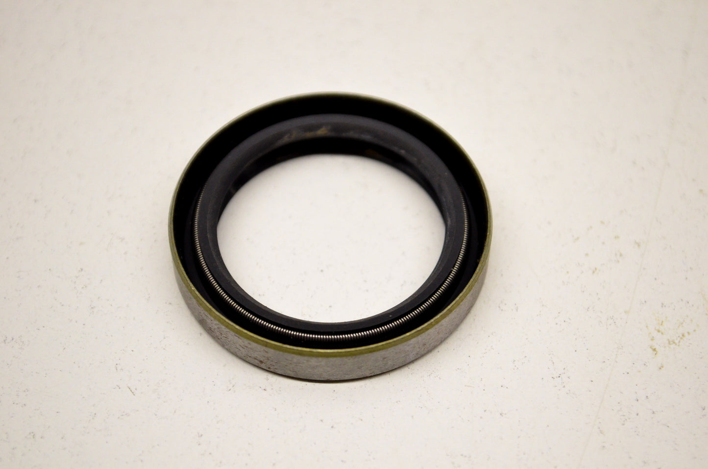 OEM Kawasaki 92050-033 Oil Seal TB3040 NOS