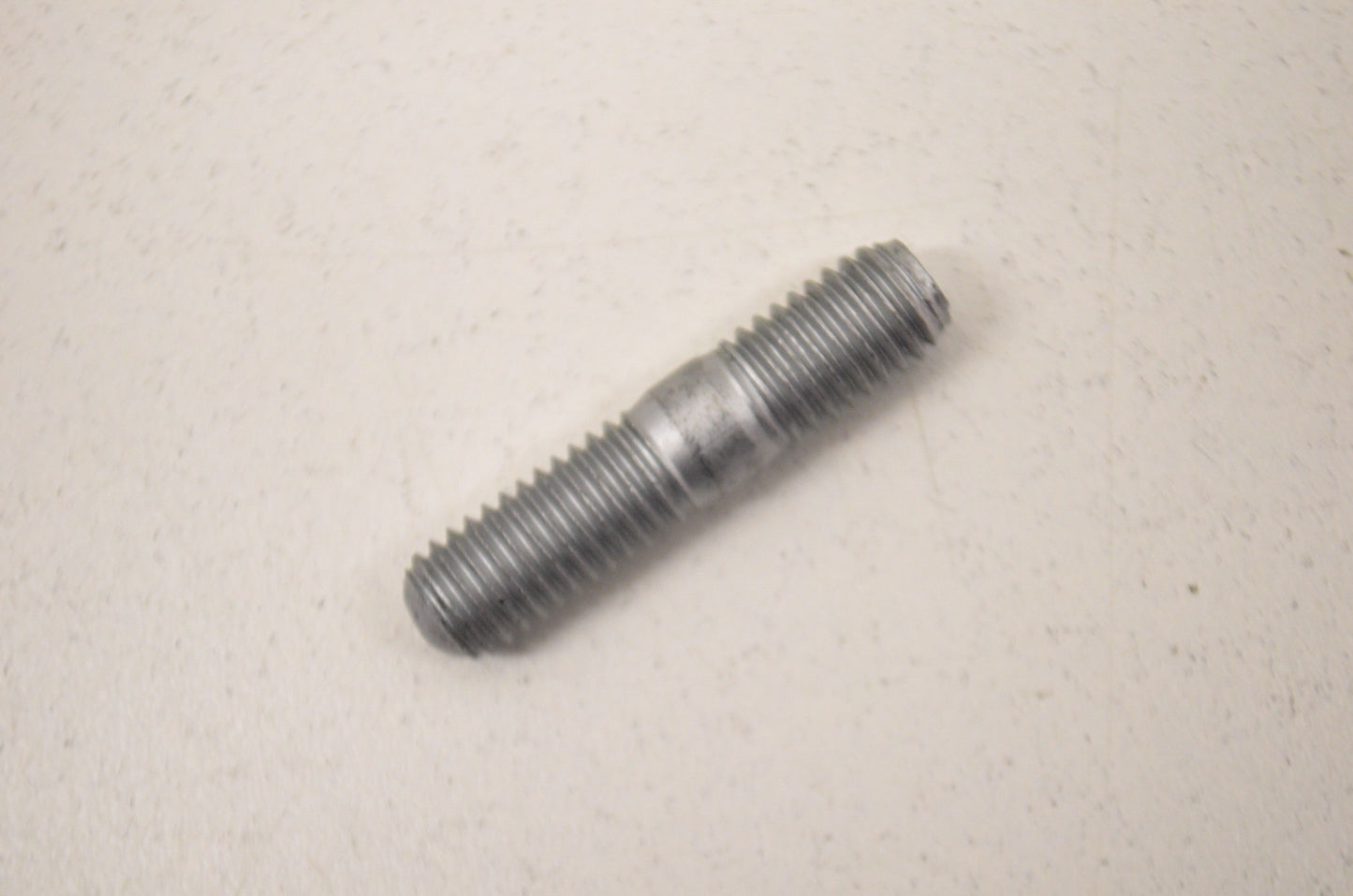 OEM Kawasaki 92004-0025 Stud 8X22 NOS