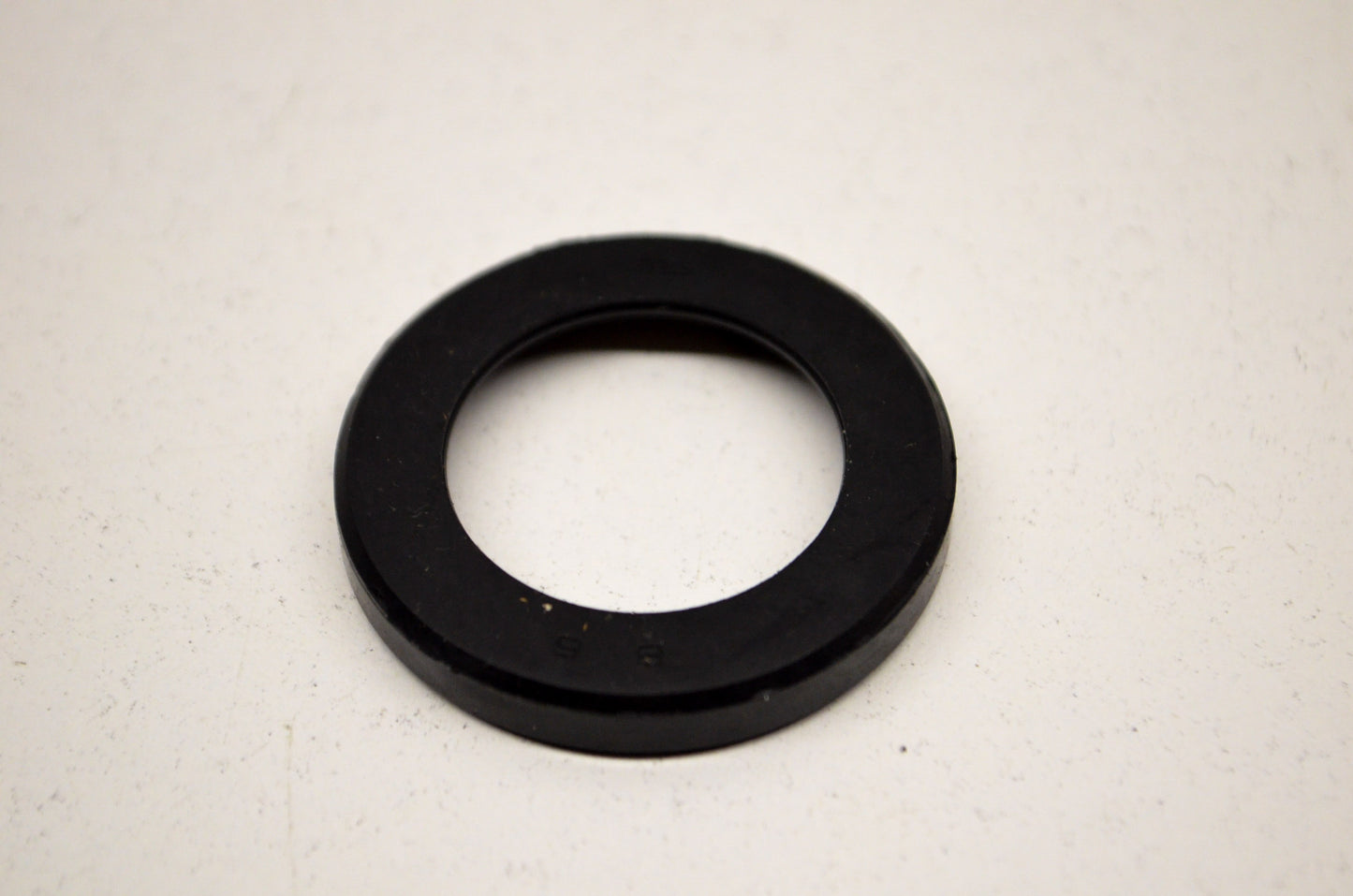 OEM Kawasaki 92049-1030 Oil Seal 26406 NOS
