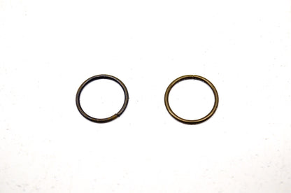 OEM Honda 12211-250-310 Valve Guide Clip Qty 2 NOS