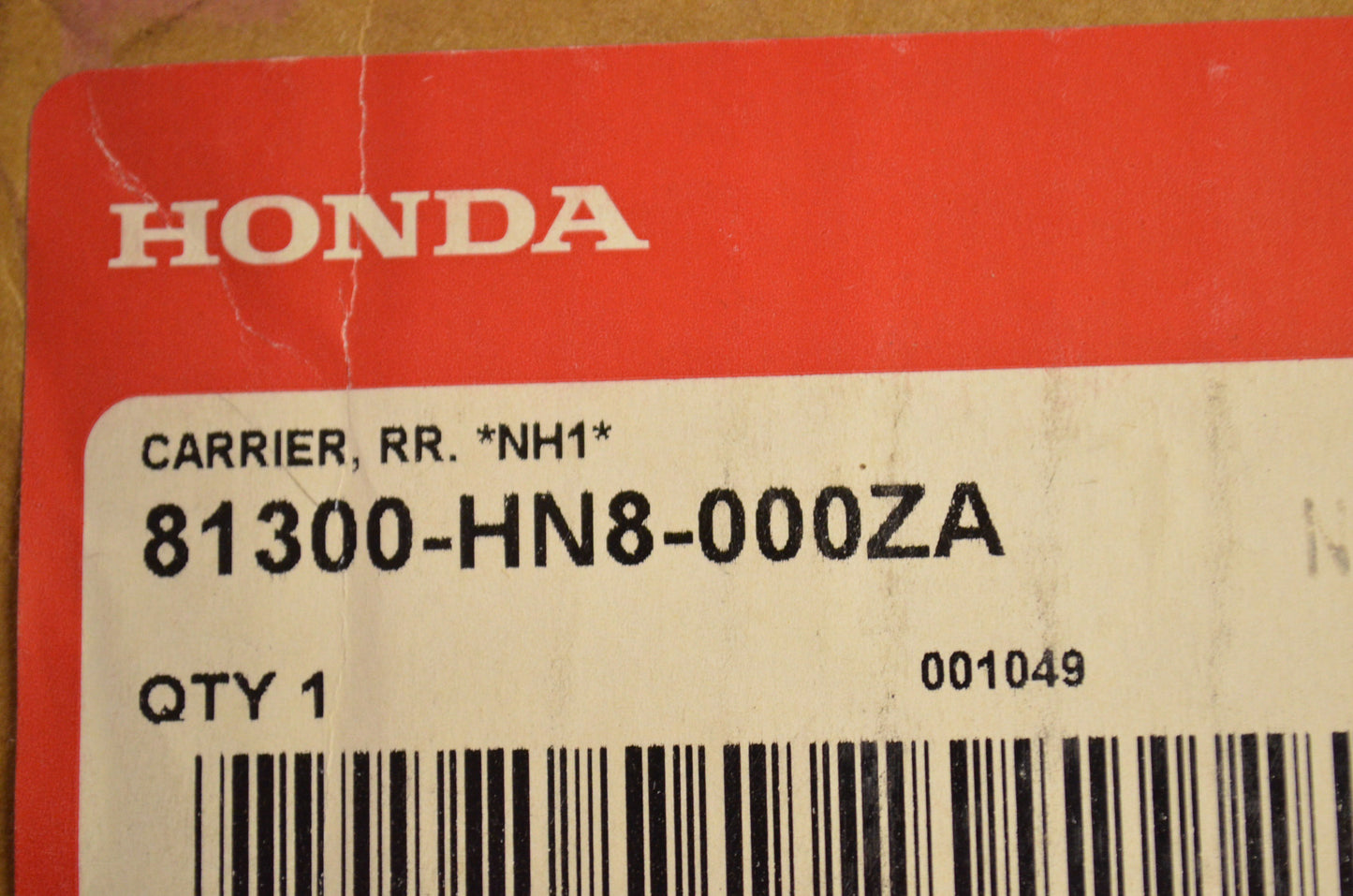 OEM Honda 81300-HN8-000ZA Rear Carrier NH1 NOS