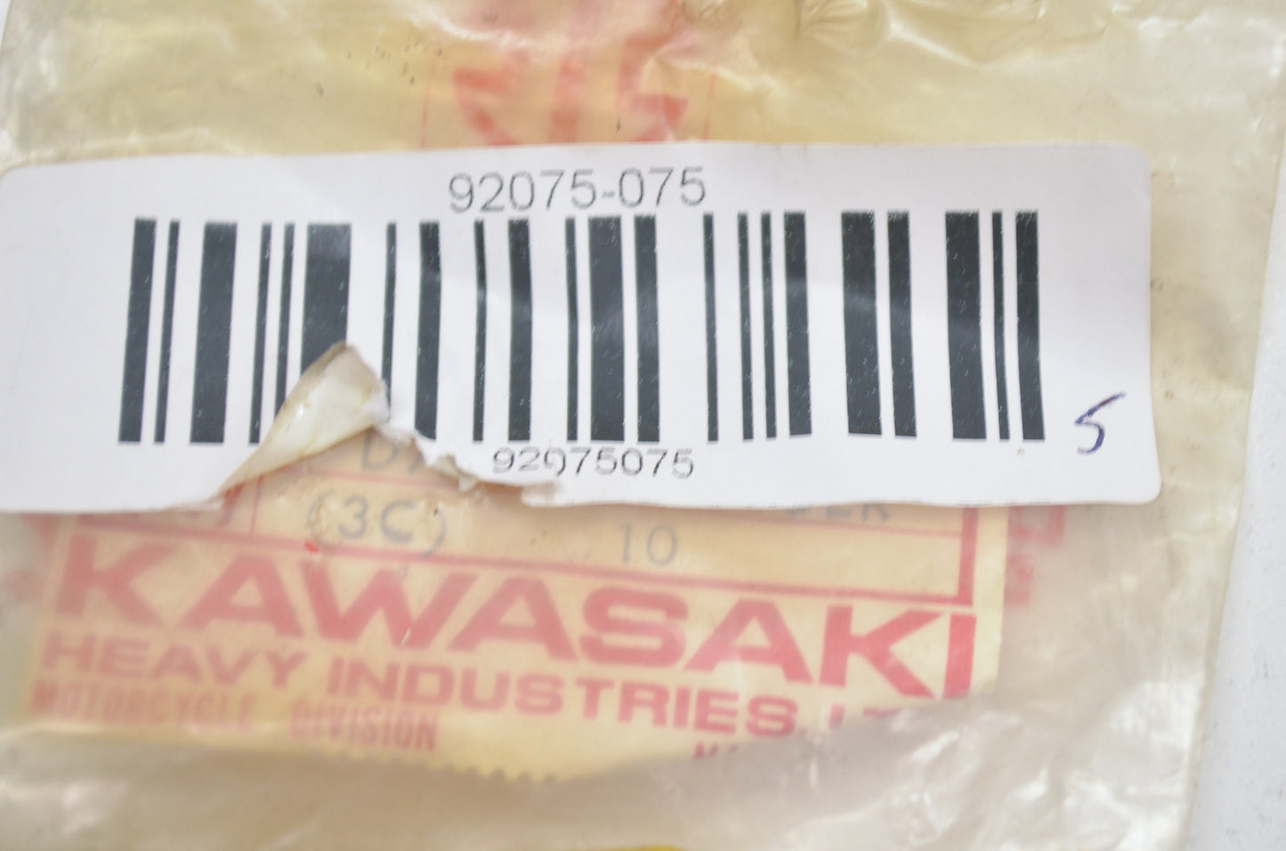 OEM Kawasaki 92075-075 Rubber Damper NOS