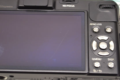 Lumix DMC-LX7 Camera