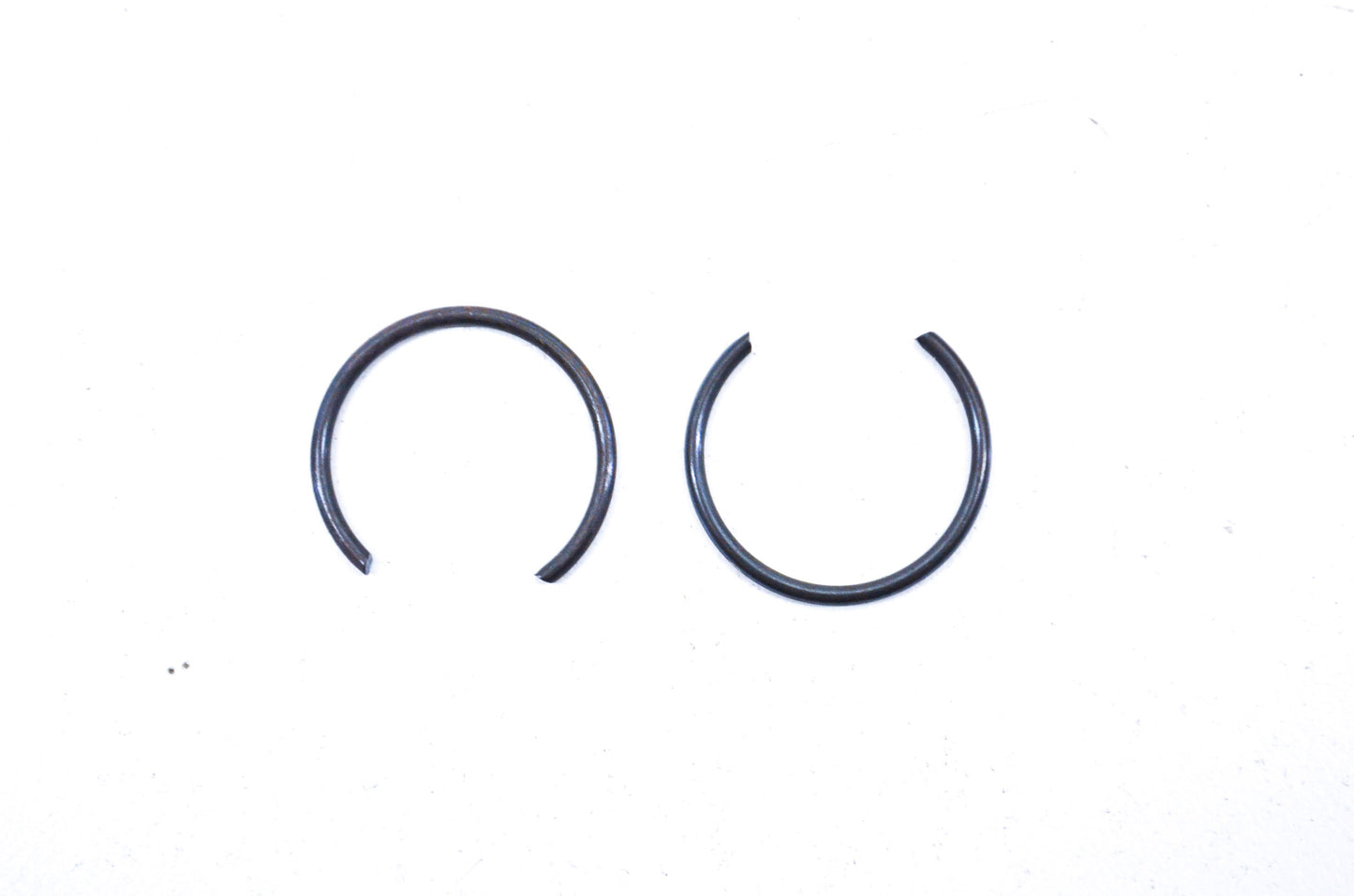 New OEM Ducati Circlip Qty 2 NOS