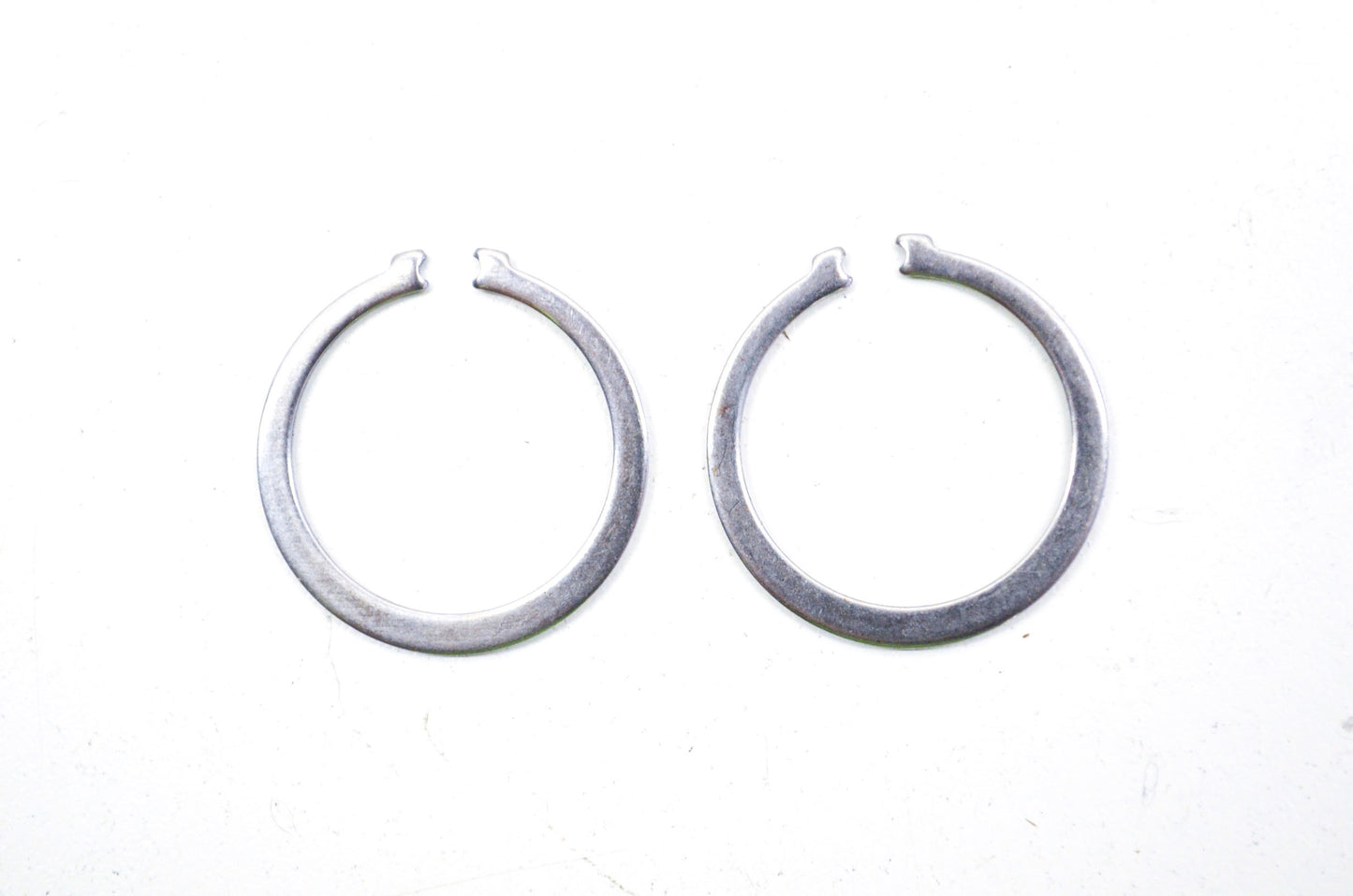 OEM Kawasaki 92033-1172 Snap Ring 25mm Qty 2 NOS