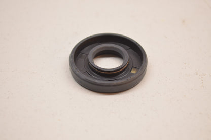 OEM Kawasaki 92049-1259 Oil Seal SC12 28.555 NOS