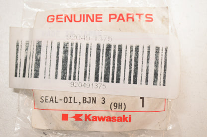 New OEM Kawasaki 92049-1375 Oil Seal BJN 32 52 5 NOS