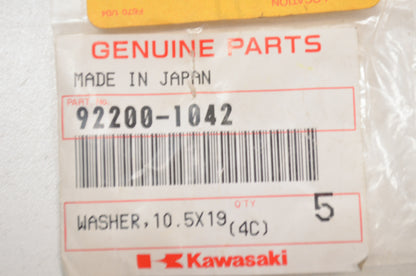 OEM Kawasaki 92200-1042 Washer 10.5X19X2.3 NOS