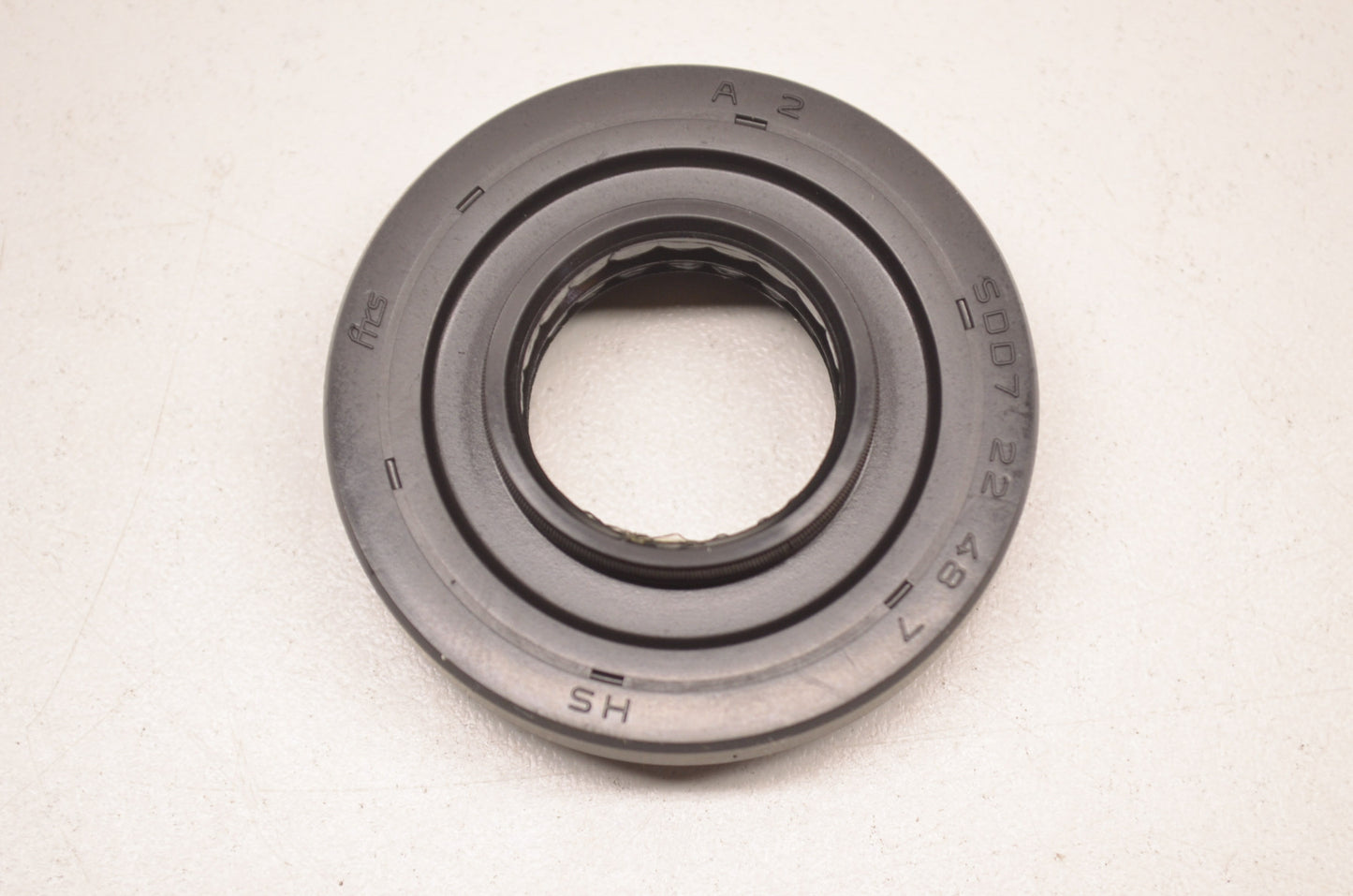 OEM Kawasaki 92049-1534 Oil Seal SDD7 22x48x7 NOS