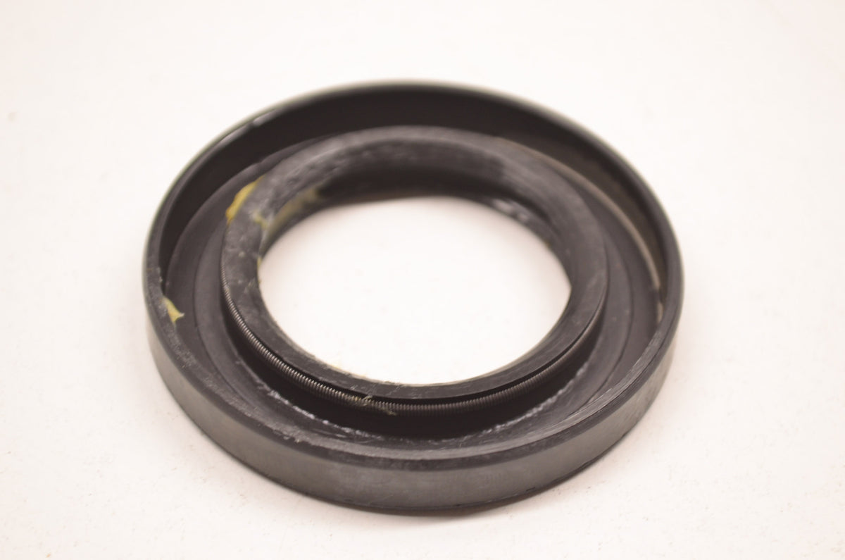 OEM Kawasaki 92050-076 Oil Seal NOS