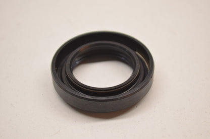 OEM Kawasaki 92049-1260 Oil Seal SDD4 28 44 8 NOS