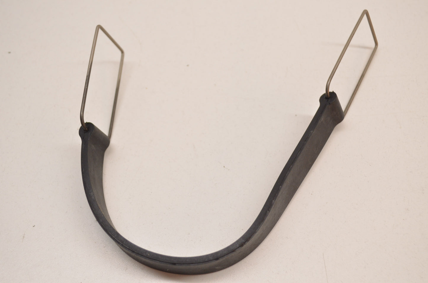 OEM Kawasaki 92072-3706 Battery Band L=366 NOS