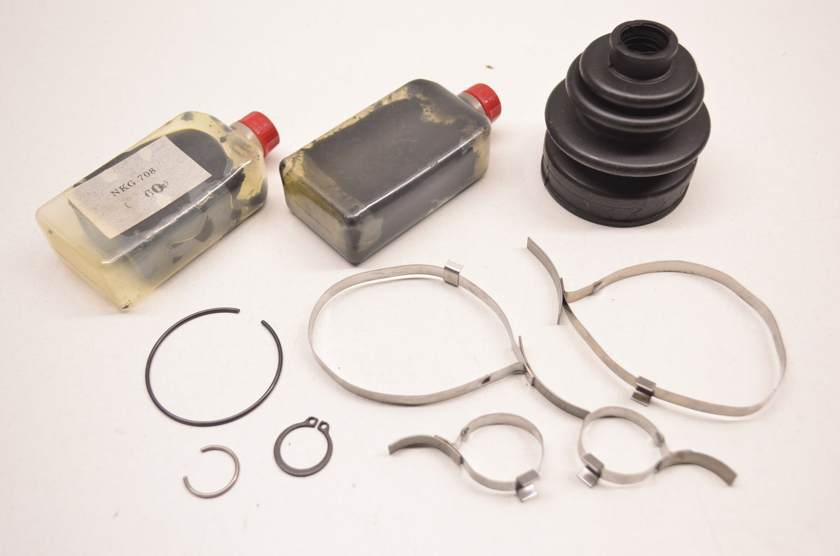 OEM Suzuki 54930-03G21 Outer Boot Set NOS