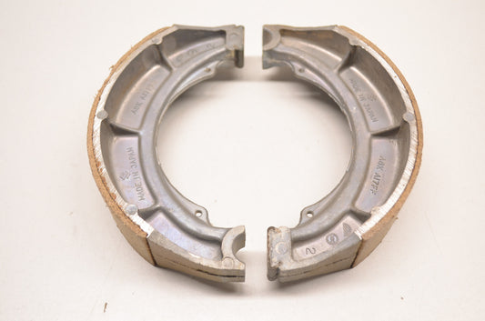 New OEM Suzuki 64400-31830 Brake Shoe Set NOS