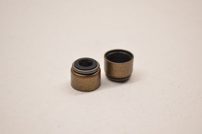 New OEM Kawasaki 92049-1062 Oil Seal RVC2-5.5x8.5 QTY 2 NOS