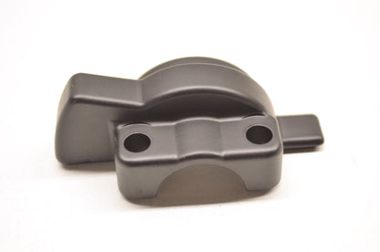 OEM Kawasaki 32099-1138 Lower Throttle Case NOS
