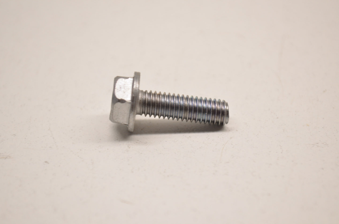 OEM Kawasaki 92151-1226 Bolt 6X20 NOS