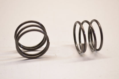 OEM Kawasaki 92081-1018 Oil Filter Spring Qty 2 NOS