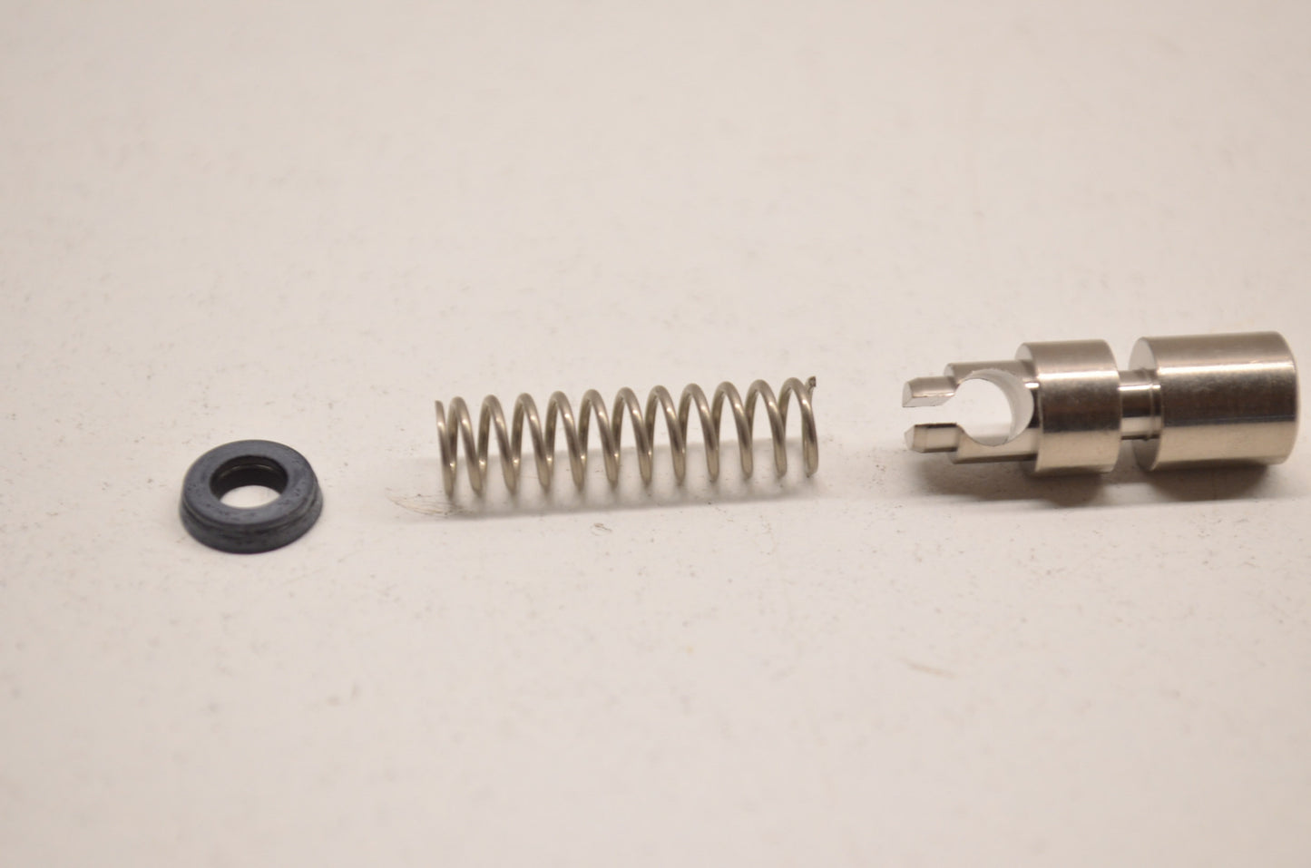 OEM Kawasaki 16016-0017 Plunger NOS