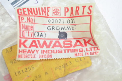 OEM Kawasaki 92071-031 Distributor Grommet NOS