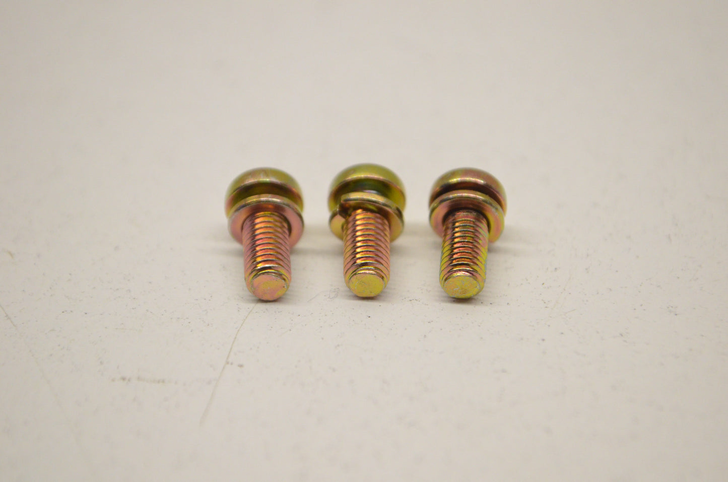 Screw Washer Qty 3 NOS