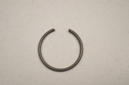 New OEM Polaris 7670092 Circlip NOS