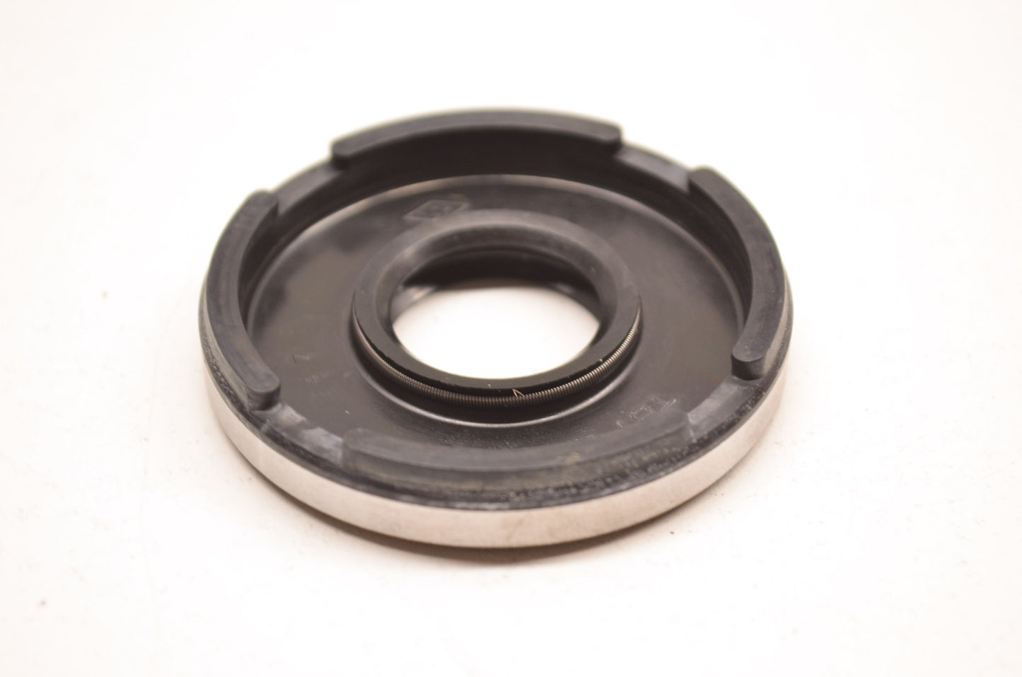 OEM Kawasaki 92052-002 Oil Seal TB20529 NOS