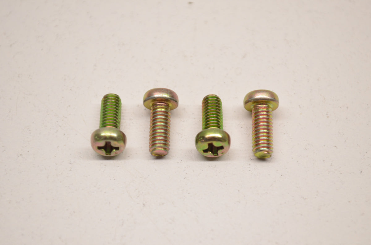 OEM Kawasaki 23019-014 Fitting Screw Qty 4 NOS