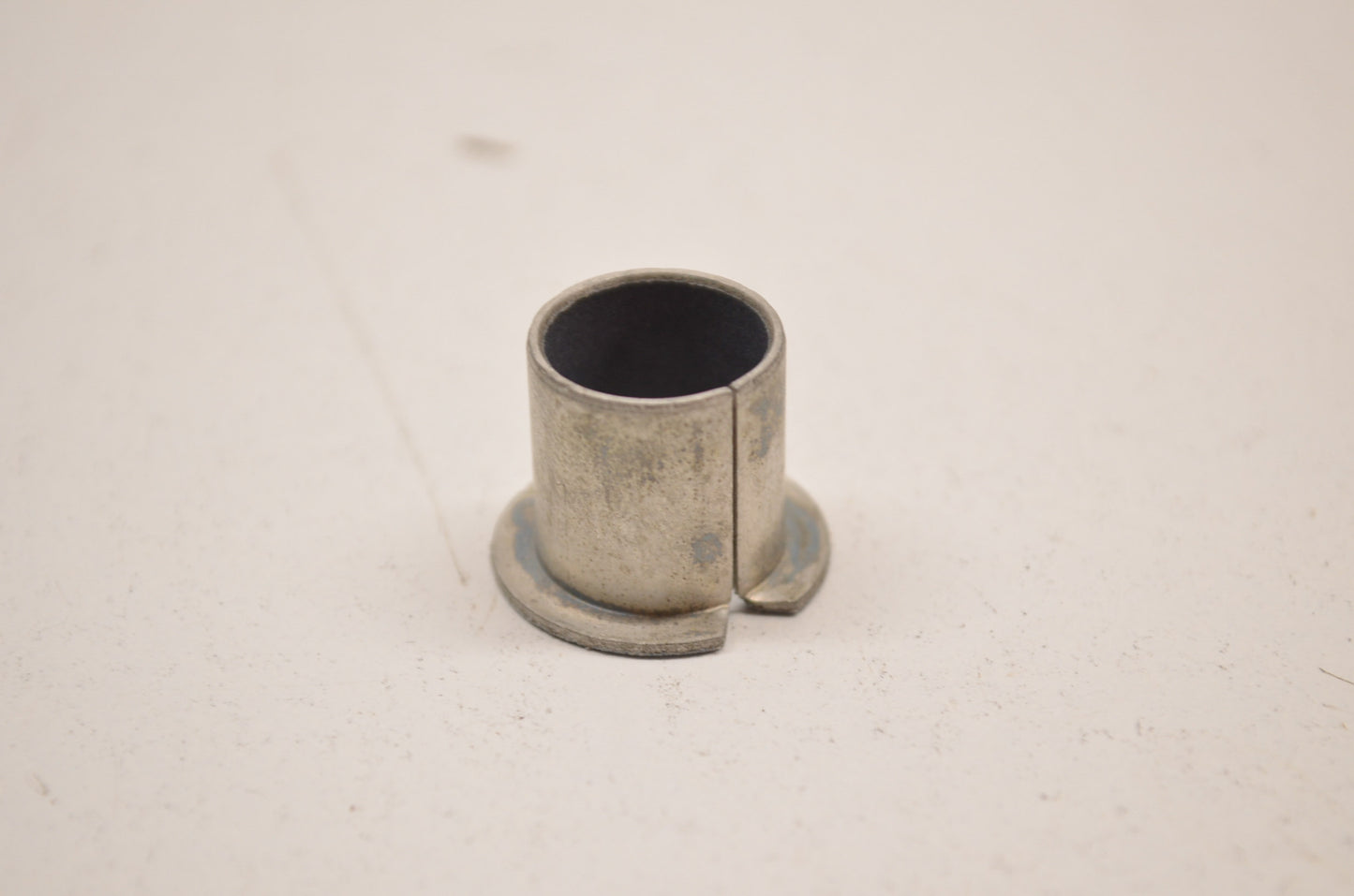 New OEM Kawasaki 92028-1386 Bushing NOS