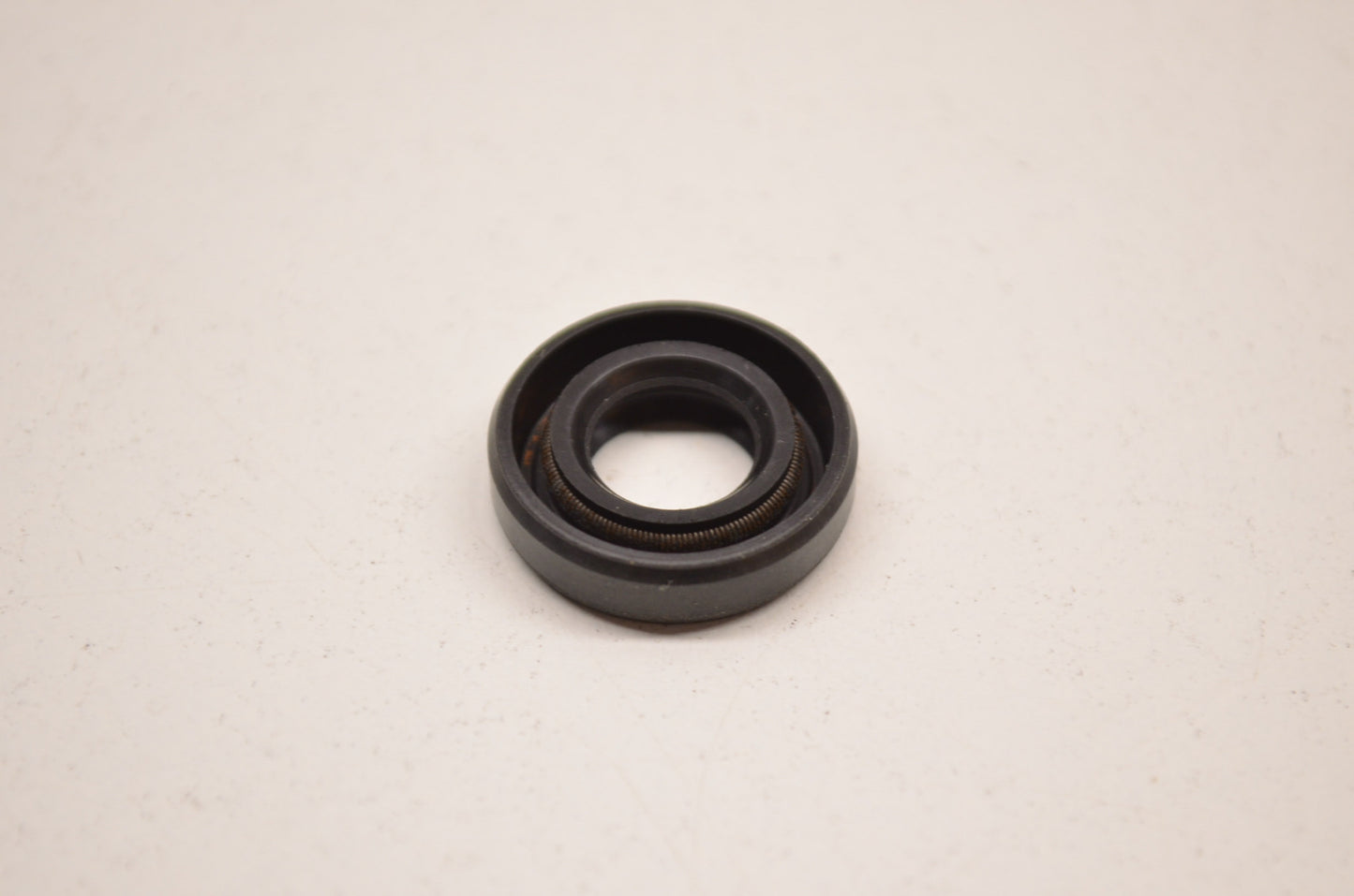 OEM Kawasaki 92049-1542 Oil Seal