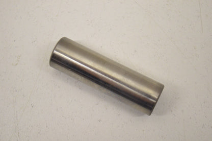New OEM Yamaha 527-11633-00-00 Piston Pin NOS