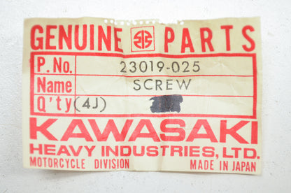 OEM Kawasaki 23019-025 Pan Cross Screw NOS