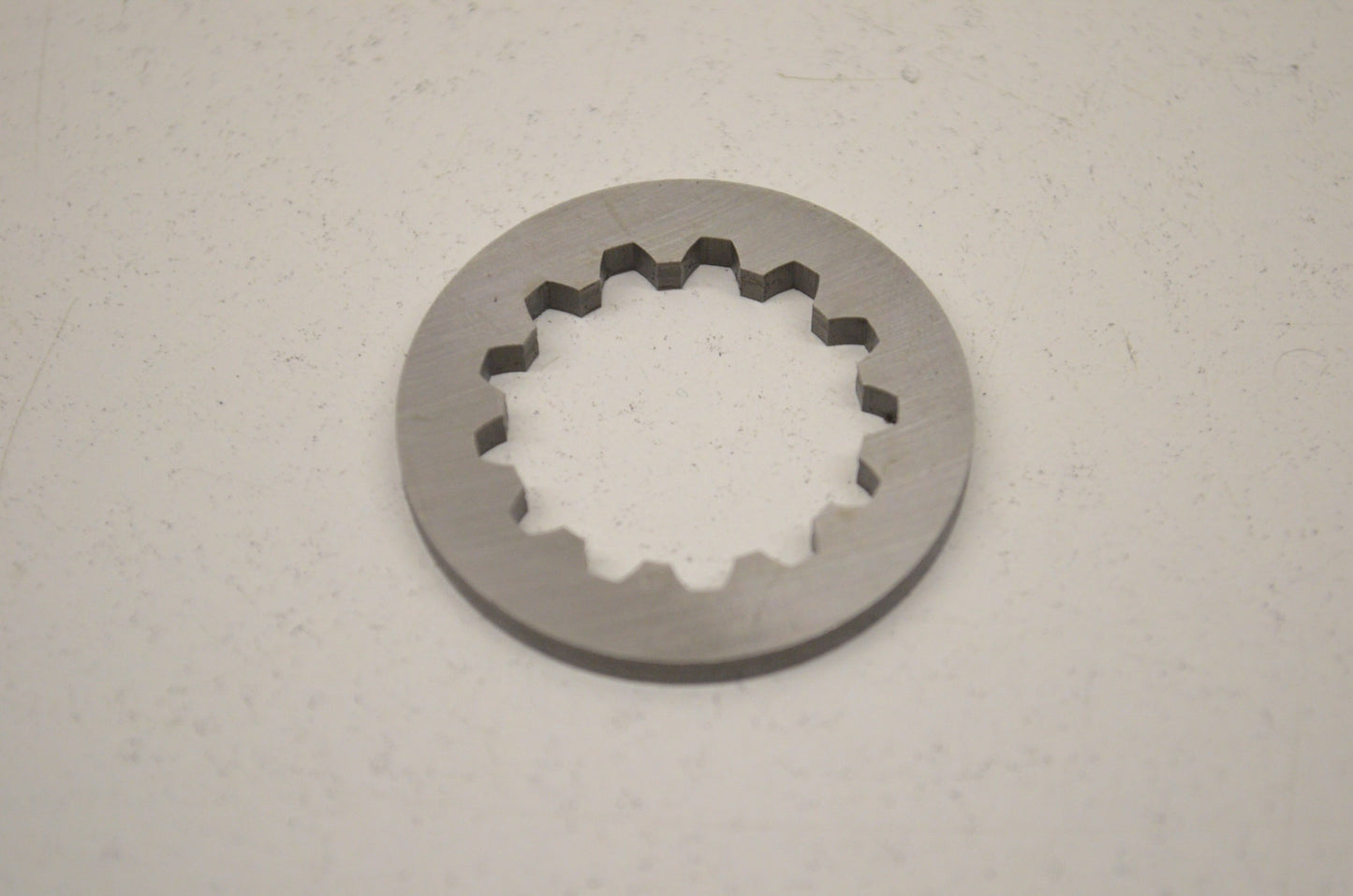 OEM Yamaha 2JN-16154-00-00 Thrust Plate 1 NOS