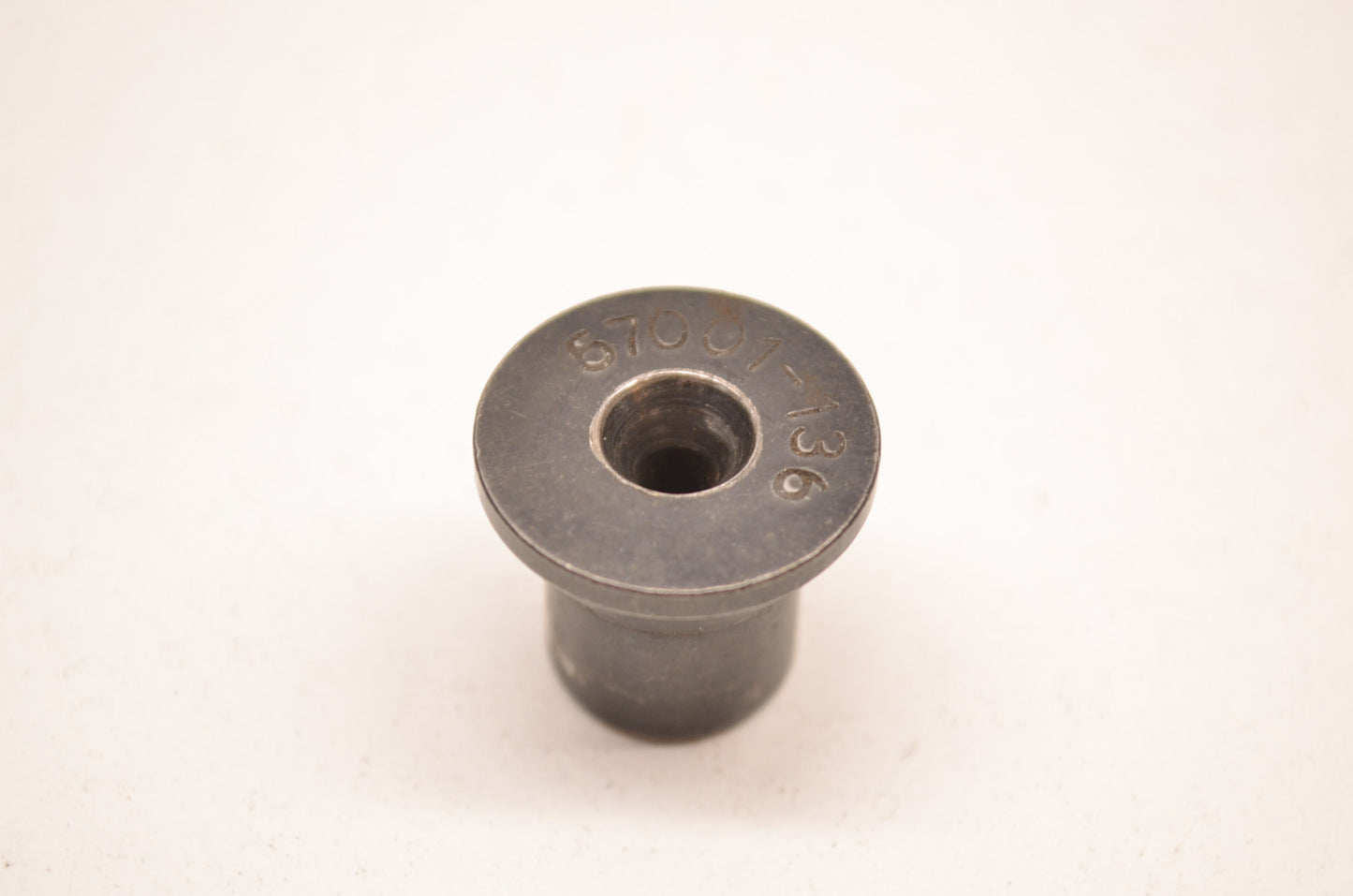 OEM Kawasaki 57001-136 Bearing Adapter