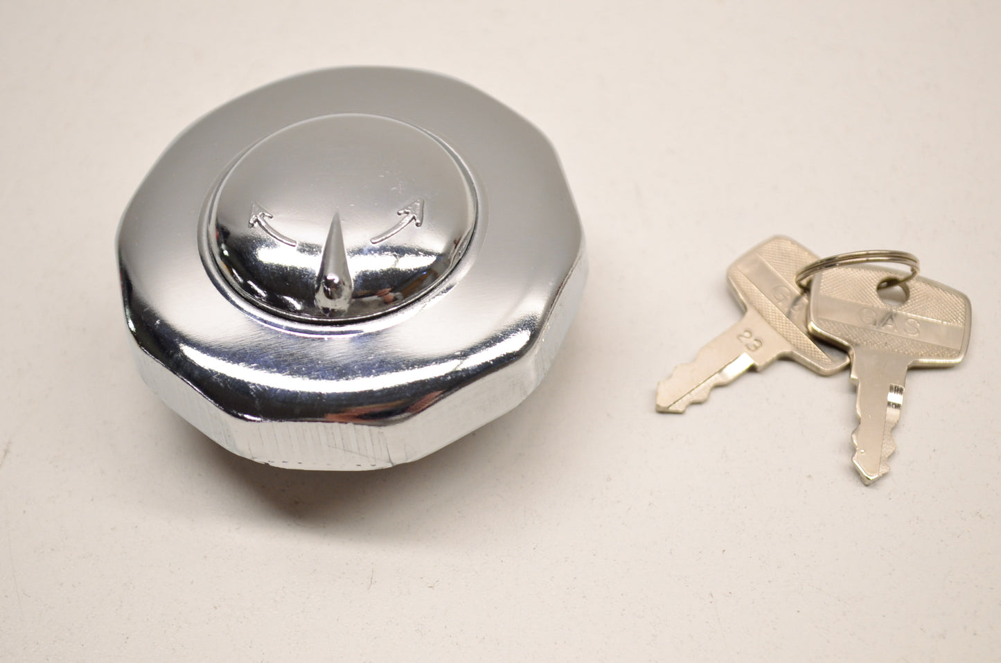 New Aftermarket Locking Gas Cap NOS