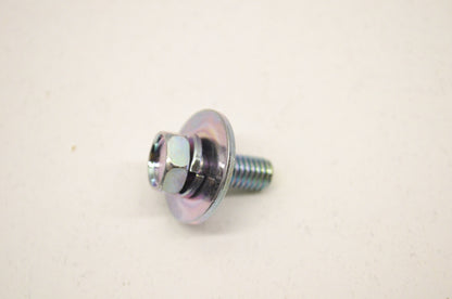 OEM Yamaha 90119-06152-00 Bolt w/ Washer NOS