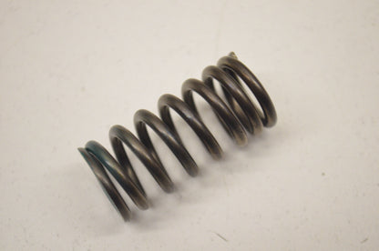 New OEM Yamaha 5NL-12114-00-00 Outer Valve Spring NOS