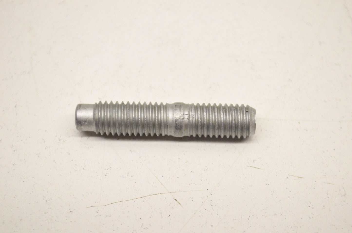 OEM Yamaha 90116-08018-00 Stud Bolt NOS