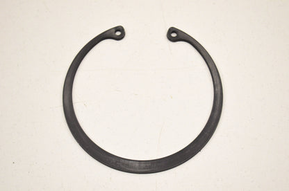 New OEM Yamaha 93420-80066-00 Circlip NOS