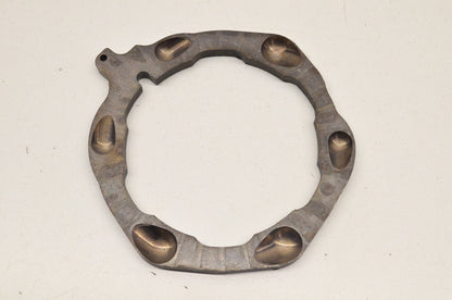 New OEM Yamaha 4S1-F5689-01-00 Guide Plate NOS