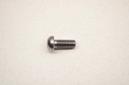 New OEM Yamaha 92014-06014-00 Button Head Bolt NOS