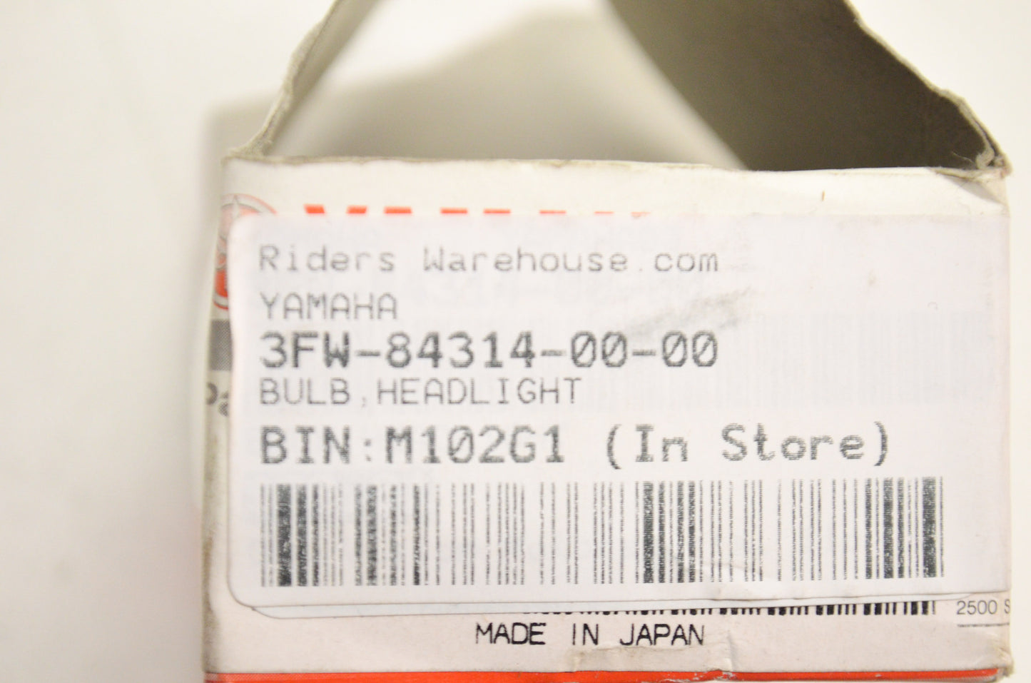 OEM Yamaha 3FW-84314-00-00 Headlight Bulb NOS